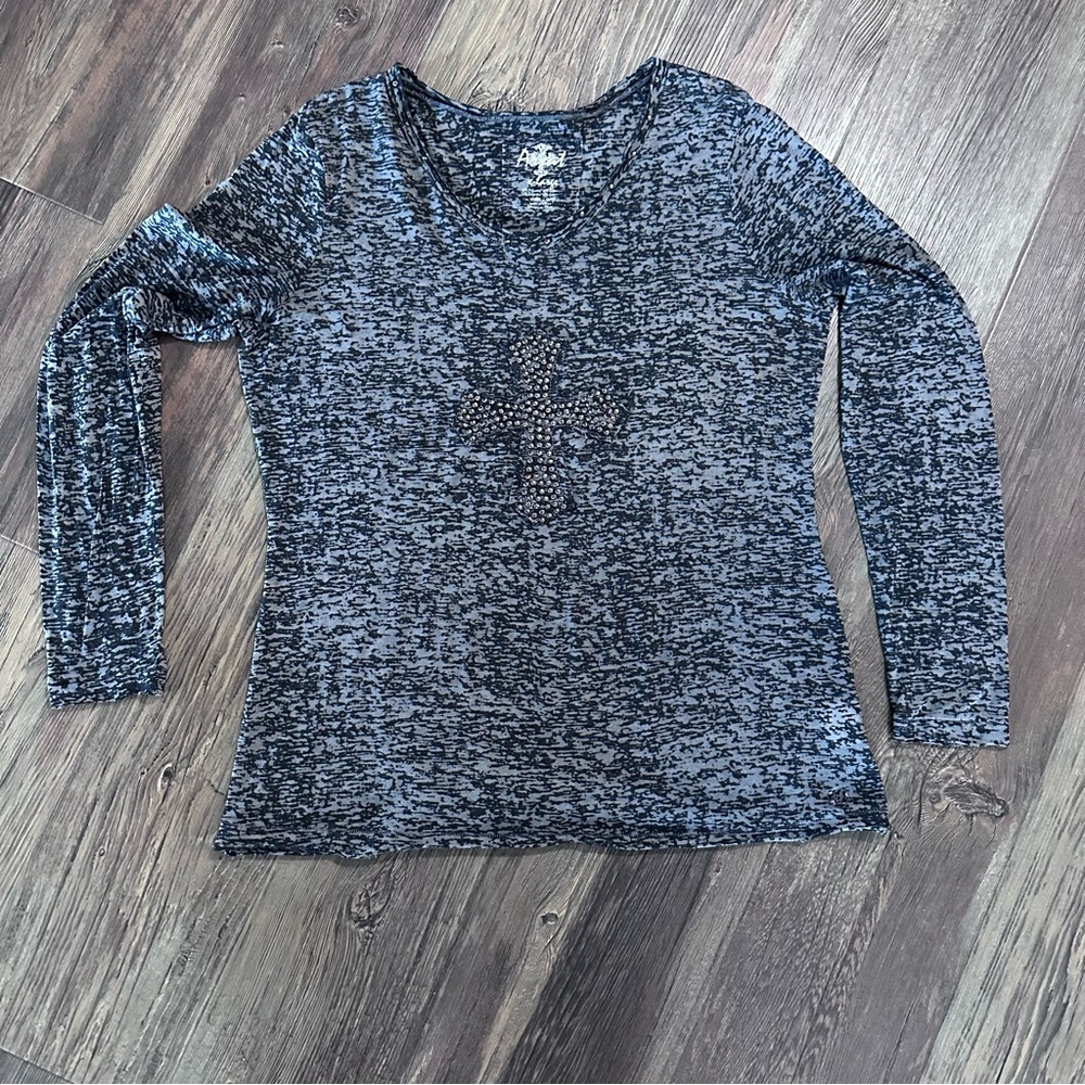 Ariat women's embellished blouse western t shirt gray and black with cross